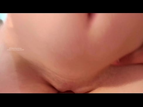 ❤️ 睡在姐姐的房间里,就这样被吵醒了 ☑ Anal video
